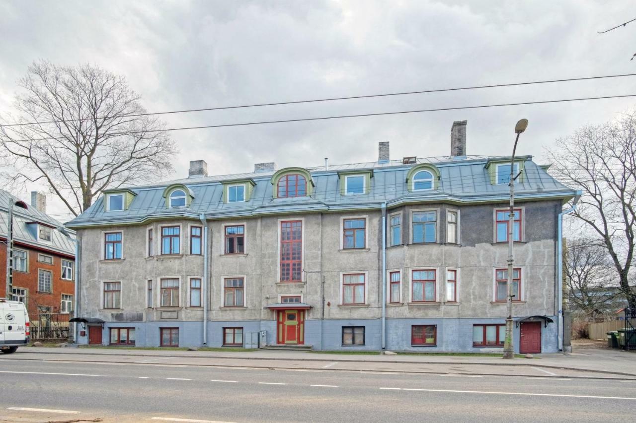 Studio On Tehnika 19 Tallinn Buitenkant foto